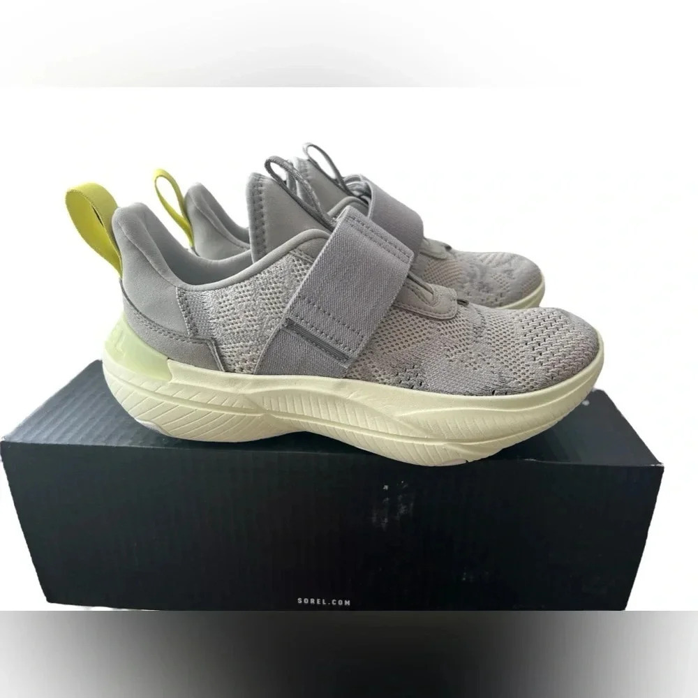 Sorel Women’s Explorer Blitz Stride Leash Sneakers in size 8 - Picture 4 of 7